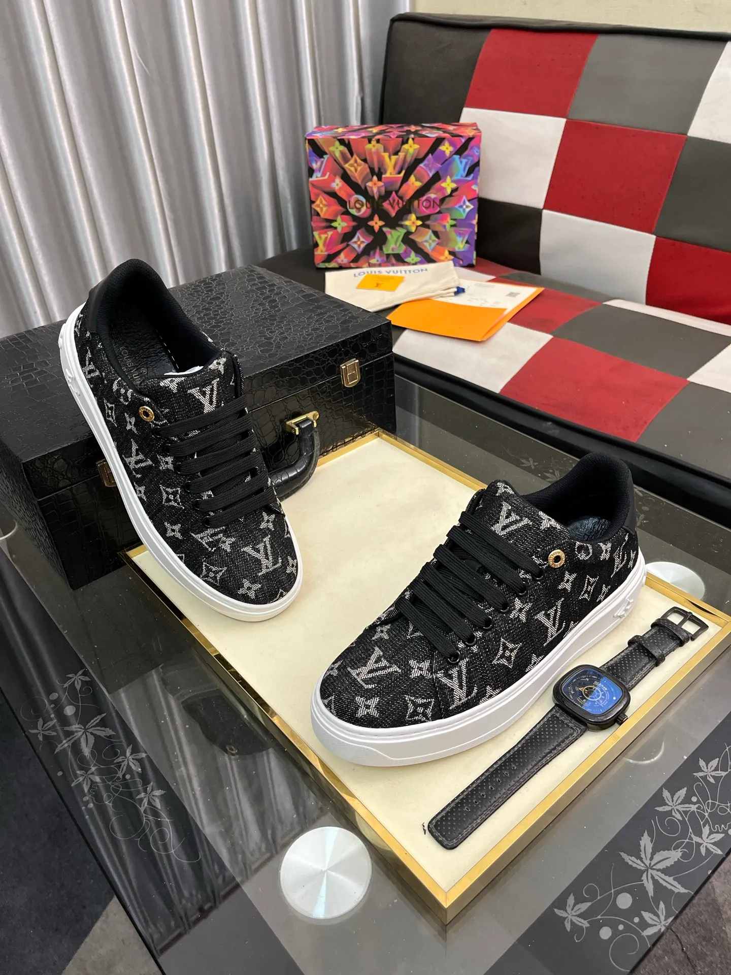 Men's shoes 💰540⌚️⌚️[Louis Vuitton LV] Dad shoes are popular casual sports shoes with outsole, breathable and comfortable, easy to walk, trendy men's versatile fly woven epoxy matching ➕leather lining➕Gucci's popular original outsole, sports and running style, super comfortable. Size 38-445️⃣Colors available